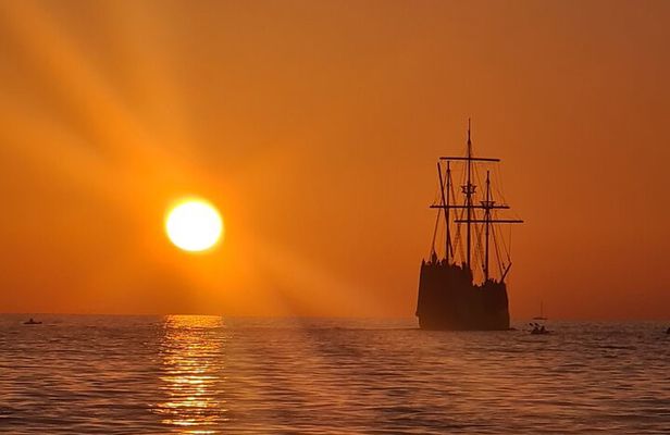 Cavtat Sunset Romantic Cruise with Drinks & Cold Platter