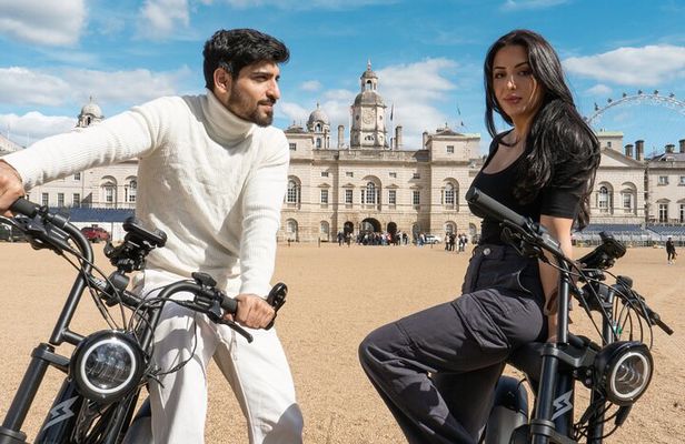 Luxury Private London Bike Tours with Personal Photoshoot - FOF 