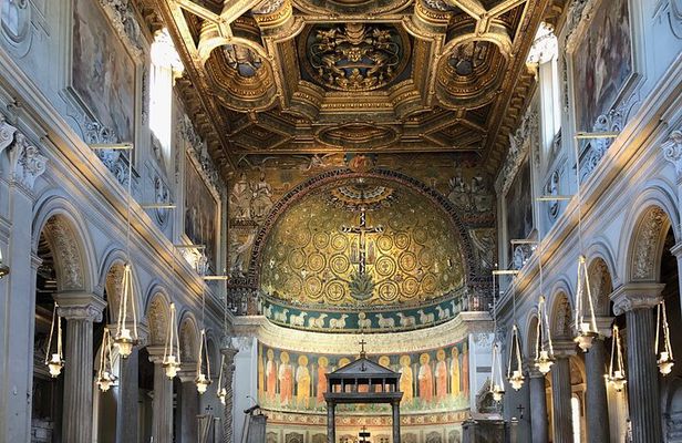 Rome Basilica of St John Lateran Pilgrim Tour