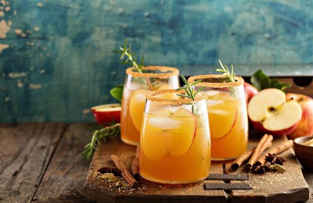 Panamanian Drinks and Appetizers Workshop in Panama City
