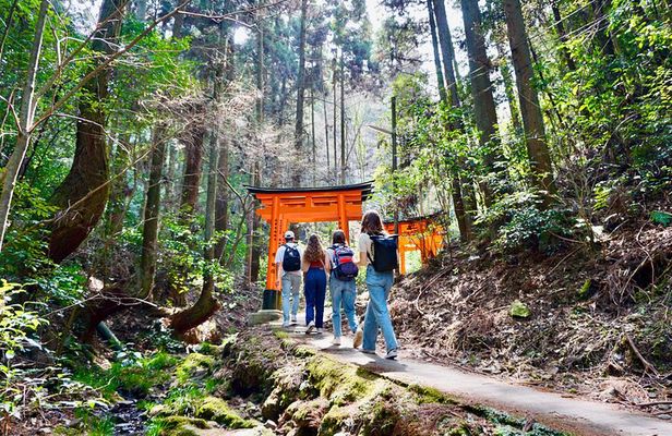 Kyoto: Fushimi Inari Hidden Hike (Private)