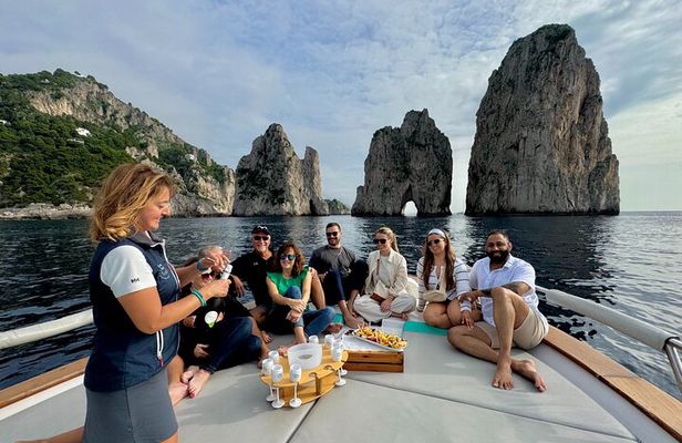 Capri Boat Tour from Sorrento: Swim, Grottos & Light Lunch