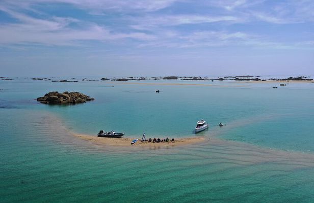 Private Boat Charter Explore Southern Gulf Islands Tour