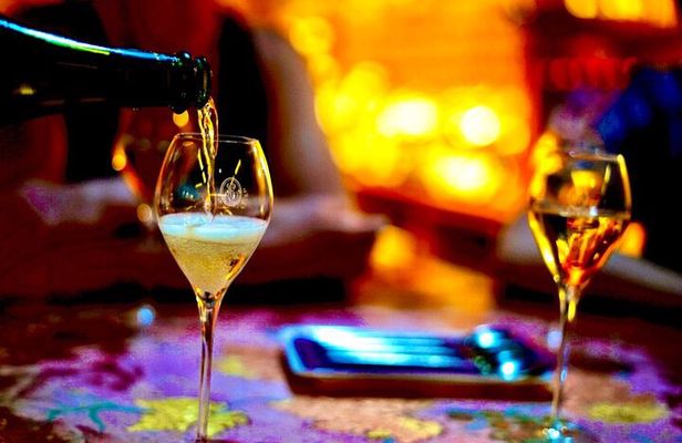 Seville Wine & Gourmet Tapas Tour by Food Lover Tour