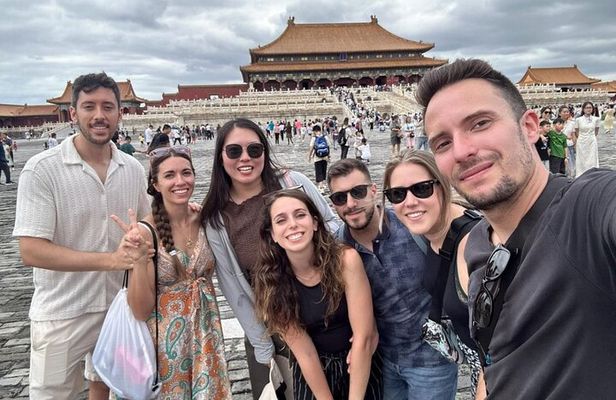 Forbidden City Tickets+3-Hour Guided Tour (Language Options)