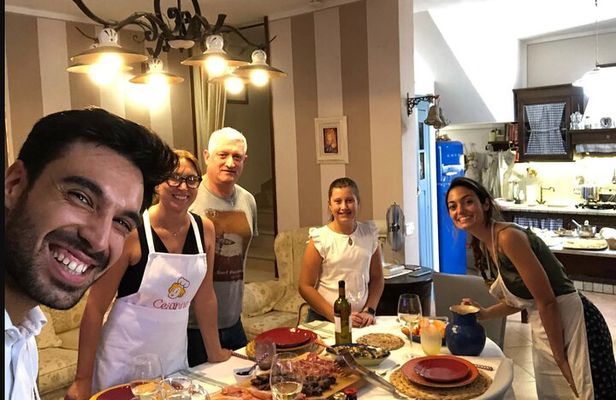 Traditional Gnocchi Cooking Class in a local home in Spoleto
