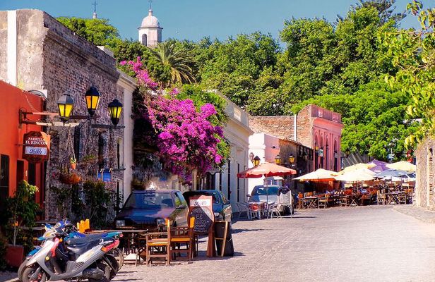 Day Trip to Colonia del Sacramento from Buenos Aires