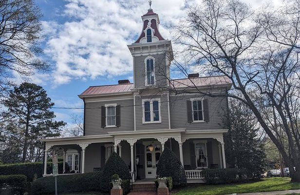 Raleigh Full Day Historian-Guided Driving and Walking Tour