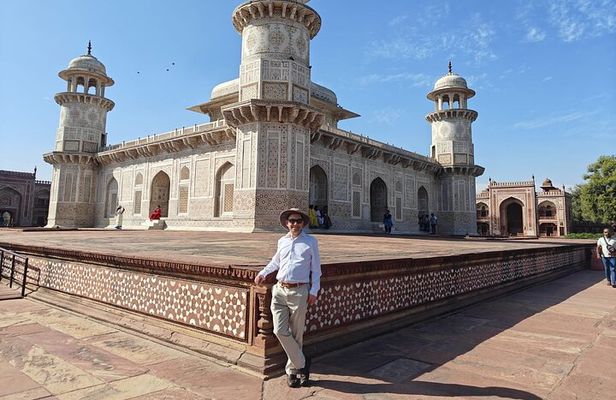 Baby Taj & Mehtab Bagh Private Sunset Evening Tour