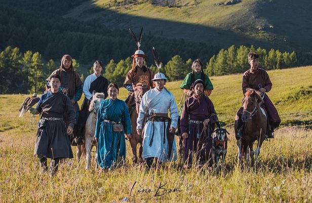 Authentic Mongolian Horse Archery with Real Mongol Warriors