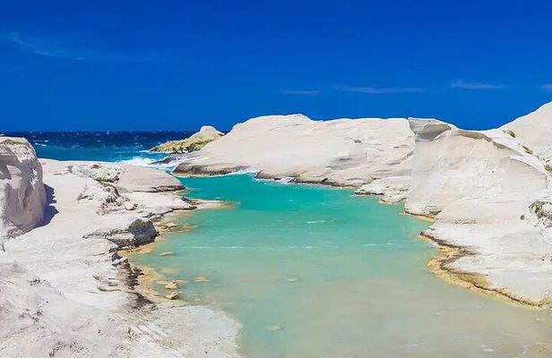 Milos Island Day Trip from Crete via High-Speed Ferry
