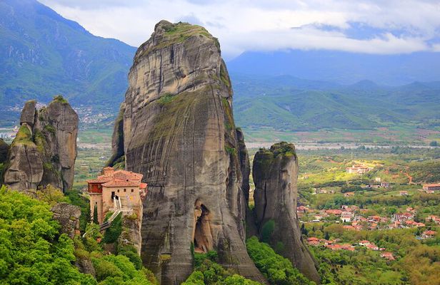 Meteora Private Day Tour from Athens