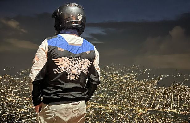 Motorcycle Tour Through the Neighborhoods of Medellin