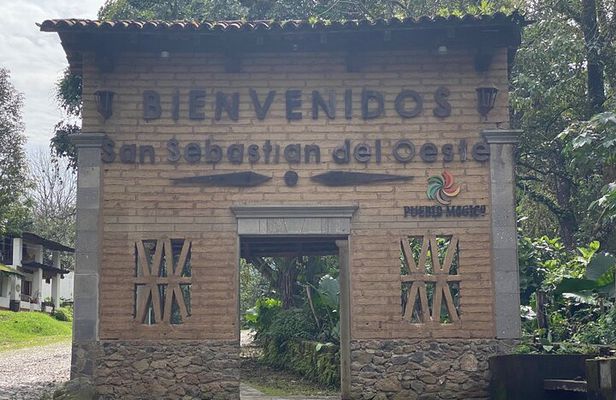 San Sebastian del Oeste All Inclusive Tour