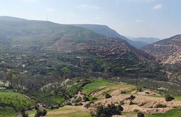 Atlas Mountains and 5 Valleys Day Tour with Lunch From Marrakech