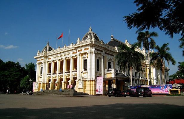 Private Discovery - North Vietnam West to East 14-Day Tour