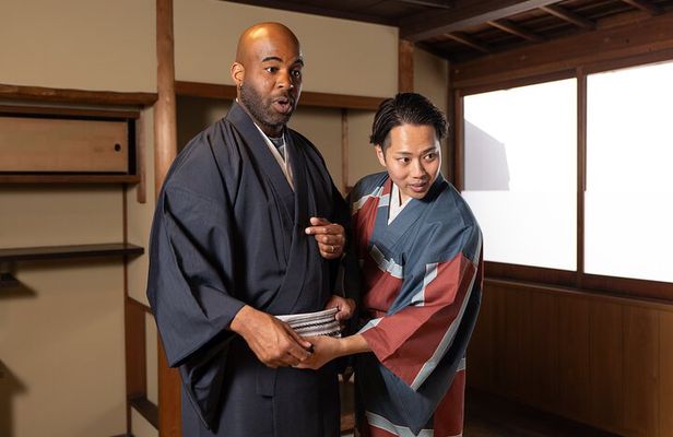 Men's Kimono Lesson and Shopping in Kyoto