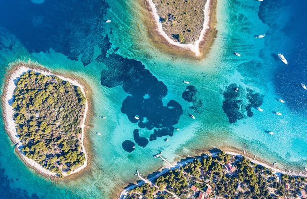 Half Day Trip Blue Lagoon Tour from Split