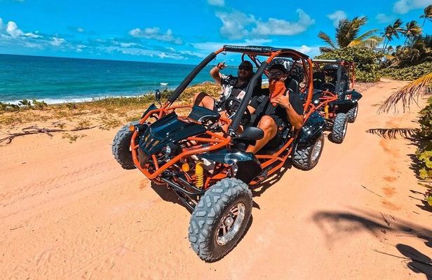 Rio Grande: El Yunque Waterfalls and Scenic Beach Buggy Adventure
