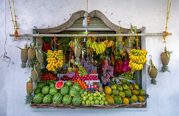 Food Tour in Santa Marta Old City Half-Day 