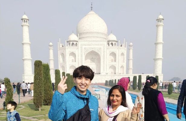 Private Taj Mahal and Agra Fort Tour from Agra City