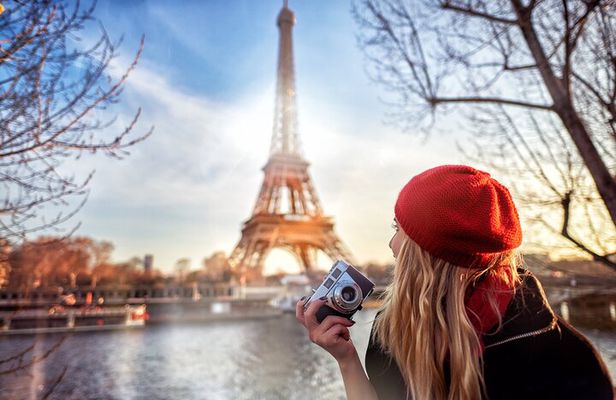 Paris Half-Day small group Guided City Tour