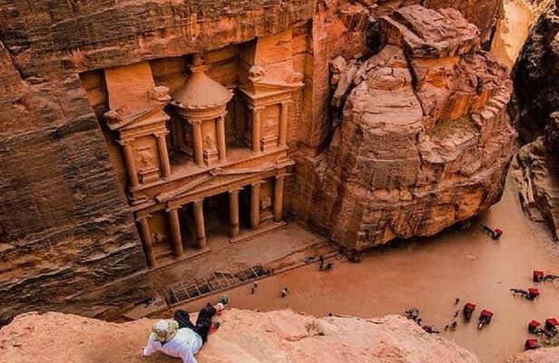 Petra & Wadi Mujeb Private day tour