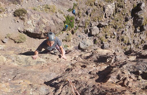 Santiago Metropolitan Region Rock Climbing Experience