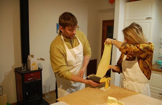 Unique Cooking Class in the Picturesque Tuscan Countryside