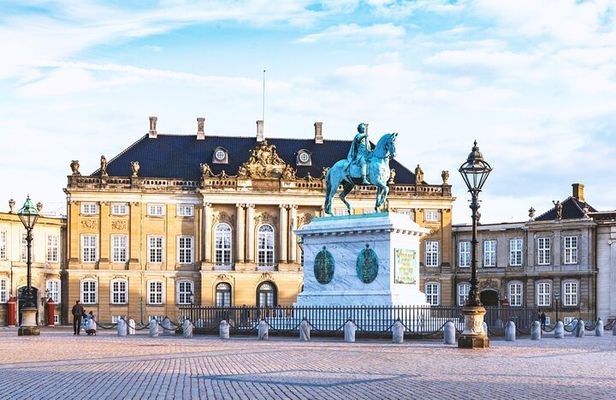 Amalienborg Palace, Nyhavn, Frederiks Kirke, Copenhagen Tour