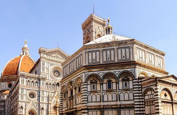 Duomo Square Tour in Florence