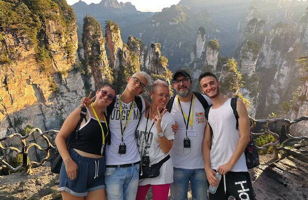 2-Day Mini Group Zhangjiajie Tour: Avatar Mountain & Glass Bridge