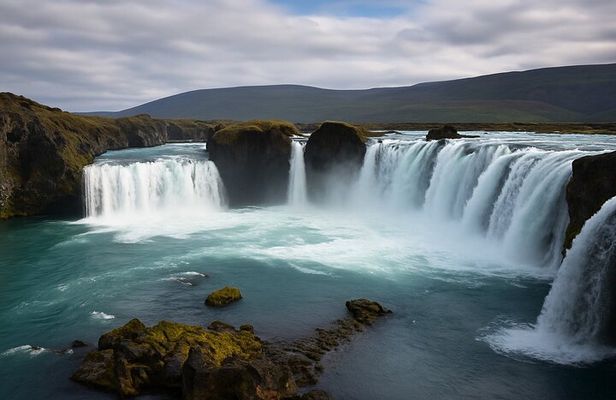 Akureyri Cruise Port: Mývatn Lakes, Waterfalls & Nature Trip