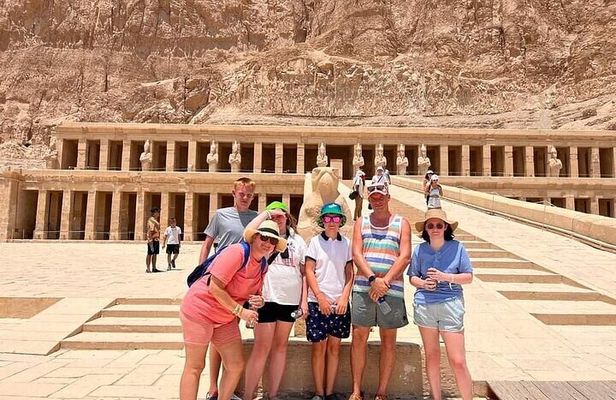  from Hurghada to Luxor Small group private tour all-inclusive 