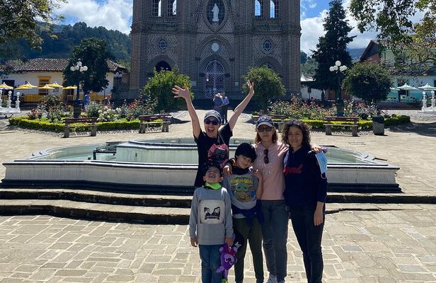 Full day Jardín coffee tour, optional horseback riding