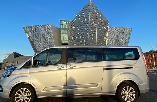 Discover Belfast with St. George's Market Minivan Tour