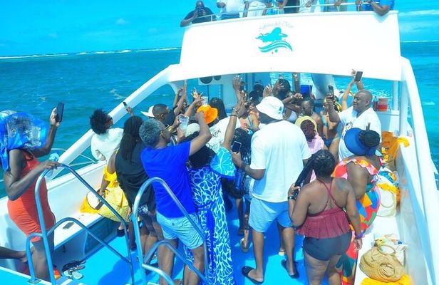 Hip Hop adult only Party Boat with Unlimited drinks& sandb