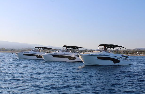 2 Hour Luxury Private Charter on a Karnic SL800