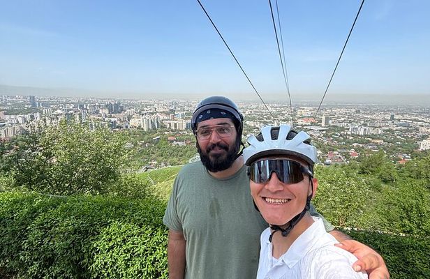 Almaty City Bike Tour: Guided e-Bike Tour of City Highlights