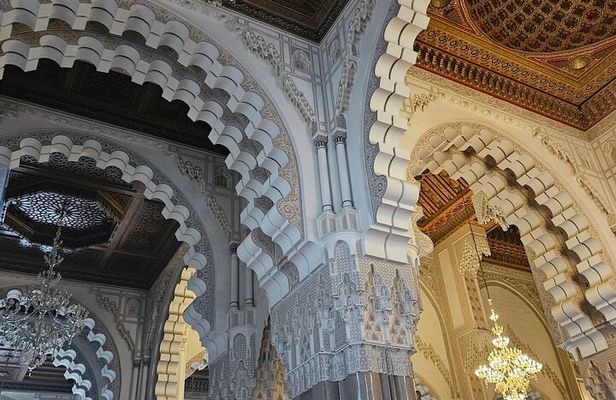 Day Trip From Marrakech to Casablanca And Hassan II