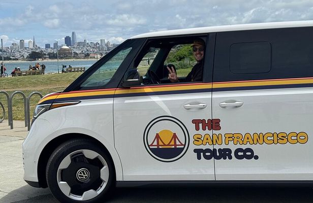 Muir Woods, Golden Gate Bridge, and Sausalito Coastal Experience