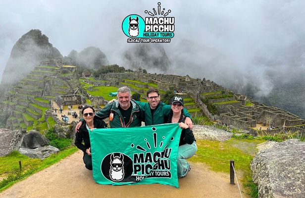 2 Days Machu Picchu Tour by Car