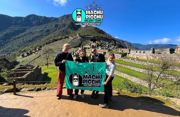 2 Day Machu Picchu and Sacred Valley Tour