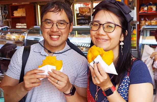 Authentic Gastronomic Tour in Santiago