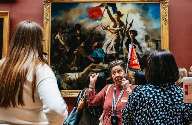 Paris: Louvre Museum Tour Mona Lisa & Iconic Masterpieces