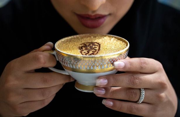 Private Full Day Abu Dhabi City Tour with 24-karat Gold Coffee
