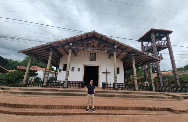 Private City Tour: Nature, Porongo, Markets and Culture