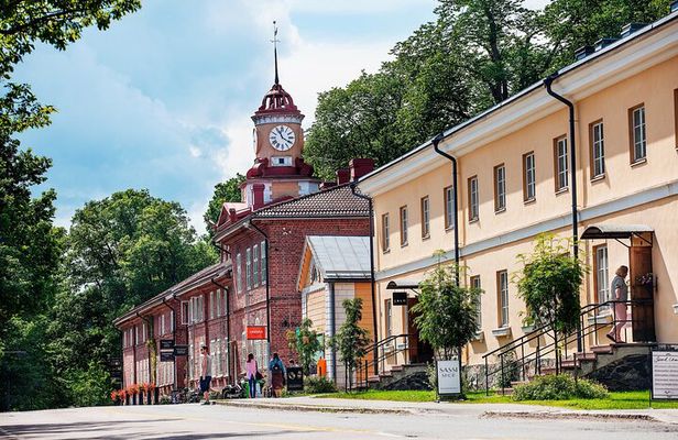 Private Half-day Fiskars Village Tour from Helsinki by Car