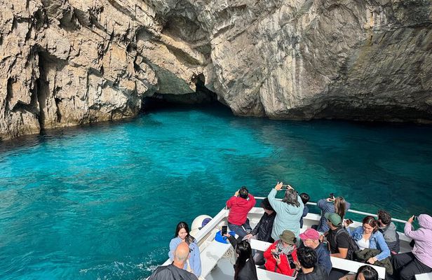 From Sorrento: Capri and Anacapri tour with Faraglioni cruise