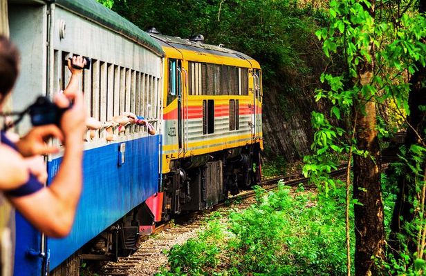 From Bangkok: Death Railway & Hellfire Pass Tour with Lunch